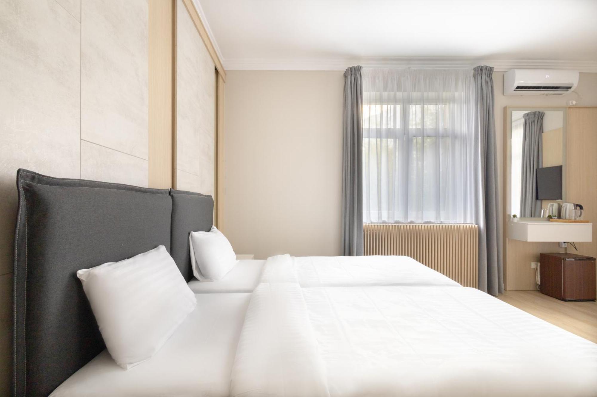 Piccolo Mondo By Citybookings Bukarest Exterior foto
