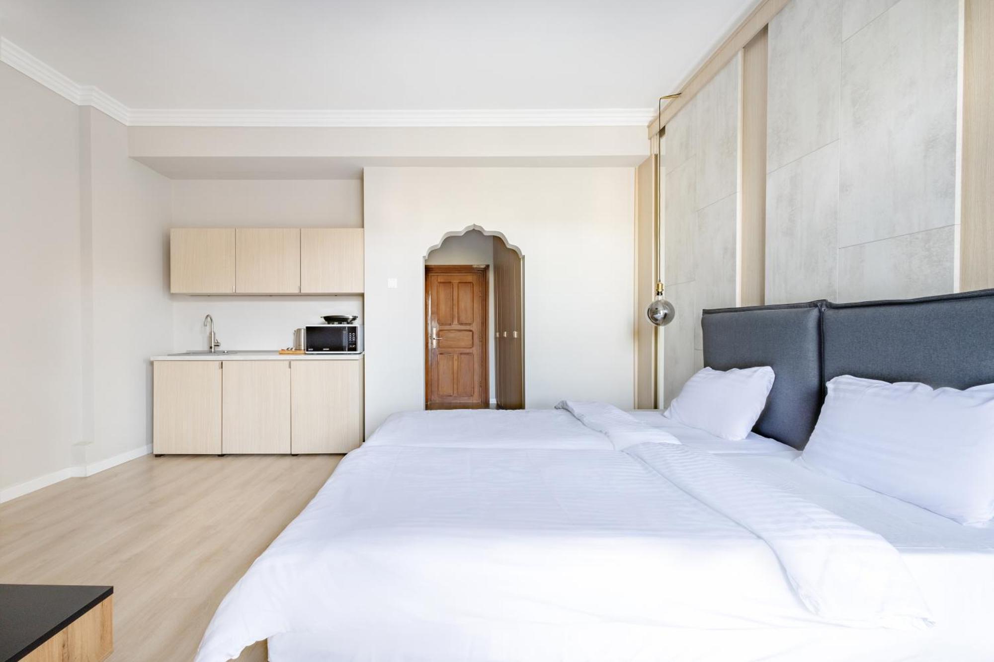 Piccolo Mondo By Citybookings Bukarest Exterior foto