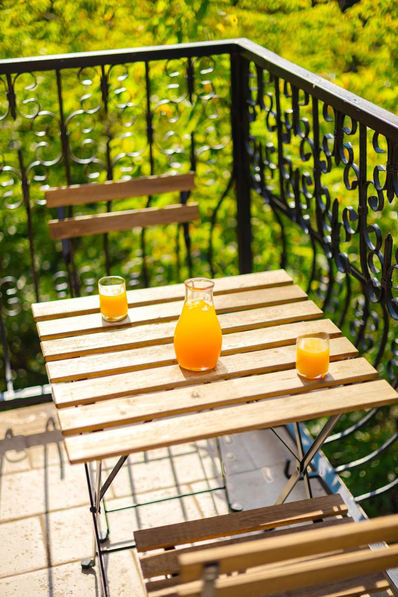Piccolo Mondo By Citybookings Bukarest Exterior foto